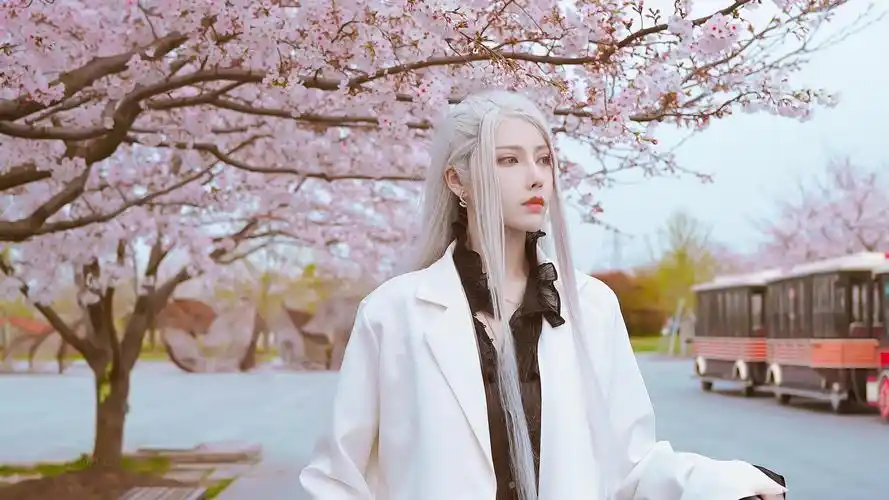 精灵女王cos夙胤言生惊艳壁纸