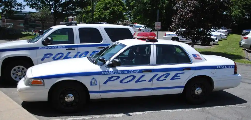 【外州警车·第89期】 纽约州 马马罗内克镇警察