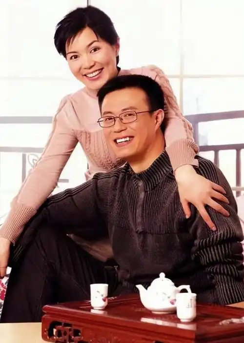 京剧第一美人李胜素四个绯闻老公没一个真的57岁婚姻成谜