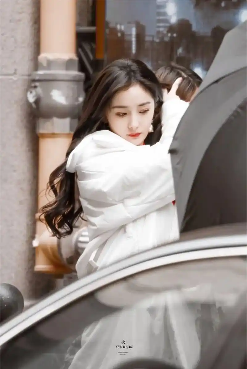 我的宝藏女孩 #治愈系笑容 #甜美女孩 #气质女神 #杨幂 - 抖音