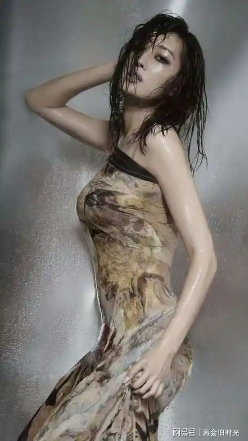 女明星谁的胸最大(女明星谁的胸最大最软)