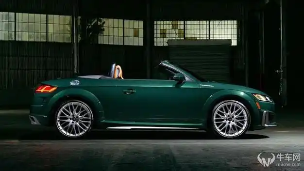 最后一款tt敞篷奥迪ttroadsterfinaledition官图