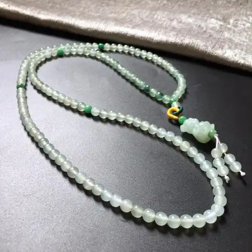糯冰种晴水翡翠项链