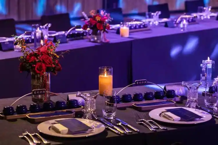 贵州珍酒传奇夜宴长沙启幕开启酱酒高端品鉴会新传奇