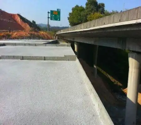 高速公路泡沫轻质土
