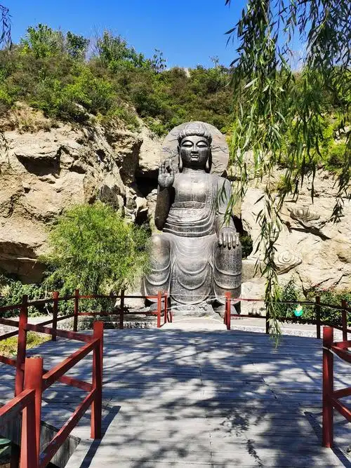 义县万佛堂石窟