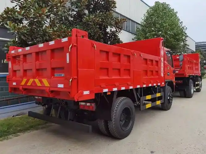 东风4.2米工程自卸翻斗货车 自卸4米2车箱 平板自卸6缸