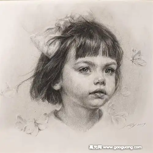 素描人物头像精致的素描人物头像