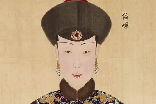 循贵妃比乾隆皇帝小多少岁