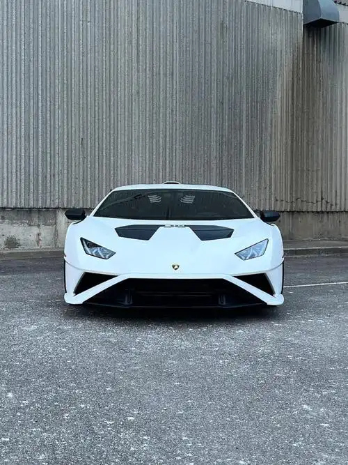 9896多伦多好车 | 2021 兰博基尼 小牛 sto