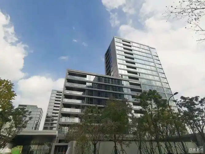 [看楼照片] 凤起潮鸣交付了,这颜值打几分?