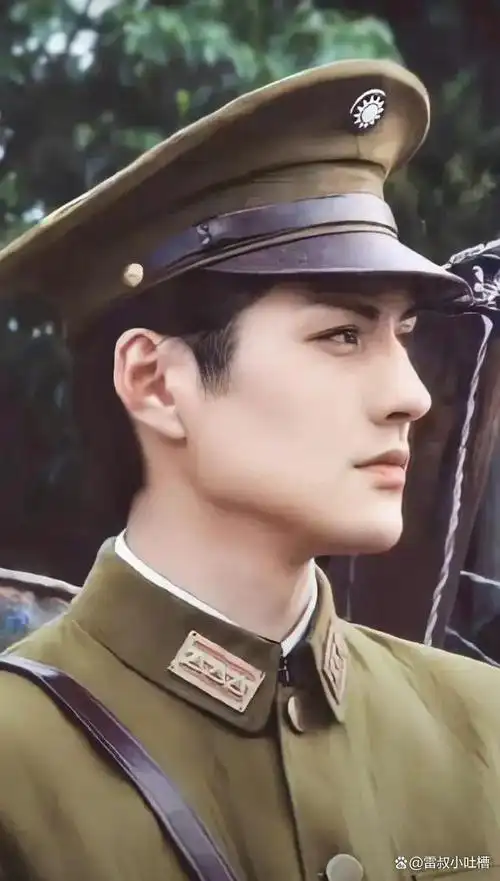 严屹宽曾拒绝富婆1个亿婚房只写老婆的名字如今成了女儿奴