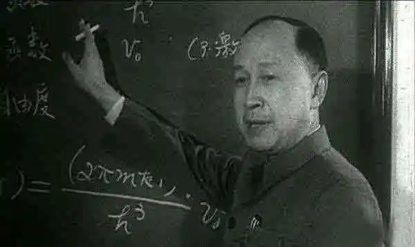 五年归国路十年两弹成人民的科学家钱学森