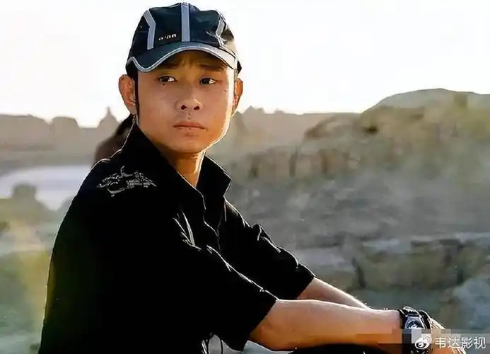 刀郎:再度爆红后选择停更,今又获亚洲最佳歌手,网友:实至名归|刀郎