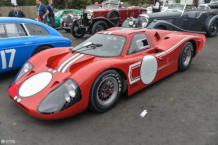 1976年福特gt40 mk iv ,估值250-300万美元之间.
