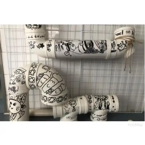 在粗粗的水管上画画