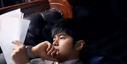 外媒评国内十大歌星,邓紫棋才排第五,那英没上榜,冠军名不虚传