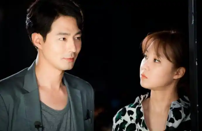 赵寅成孔孝真写真合照