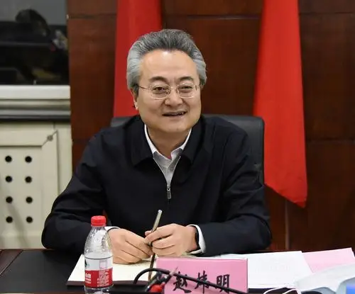 学校召开民主党派负责人校情通报会