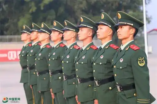 新战友,队列训练中的这些"神器"你值得拥有!