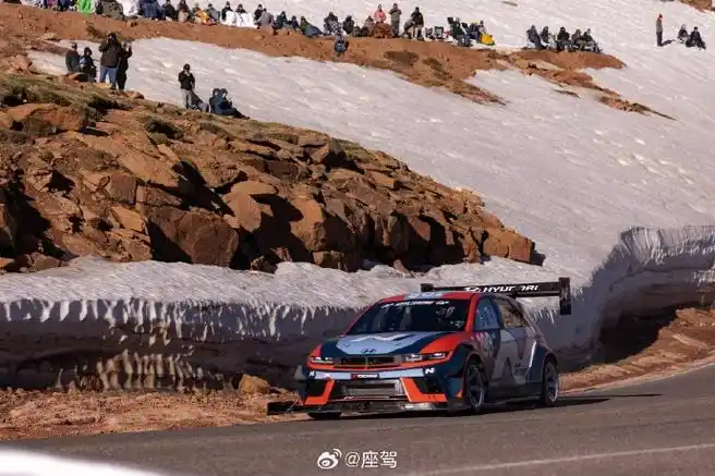 5 n ta spec创造"派克峰爬山赛"电动车组别新纪录～  由wrc赛车手dani