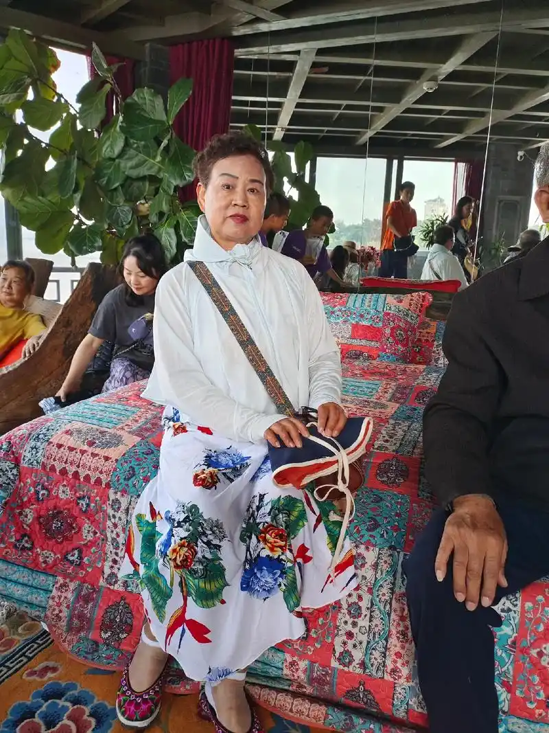 云南大理参观了老艺术家的杨丽萍住宅,格局优雅!风景秀丽! - 抖音