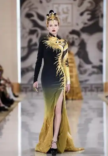 把国粹中国戏曲搬到巴黎时装周盖娅传说的最美国风高定