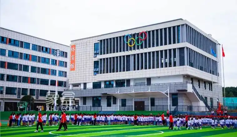 湖南师大附中双语幸福小学实景图长沙市一中城南中学实景图天心区教育
