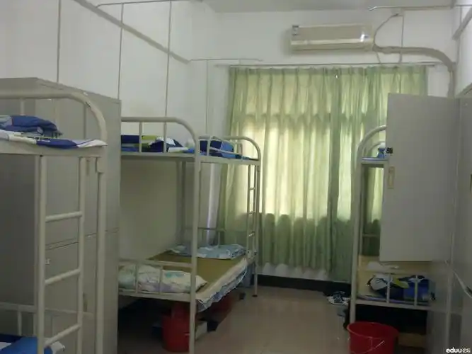 广雅中学学生宿舍楼