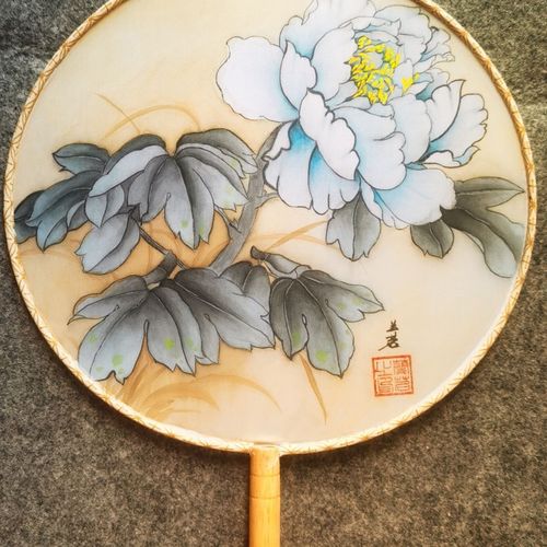 古风真丝团扇纯手绘创作熟绢写意工笔画国画扇子中国风圆形装饰扇