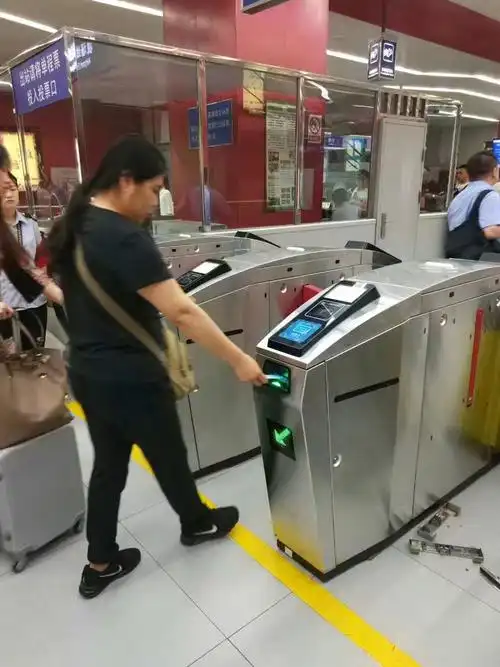 北京地铁机场线afc系统改造工程拉开序幕