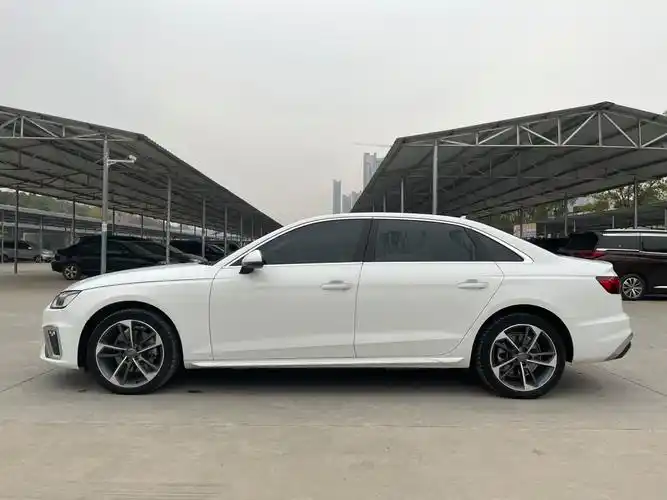 奥迪 奥迪a4l  2020款 40 tfsi 时尚动感型图片