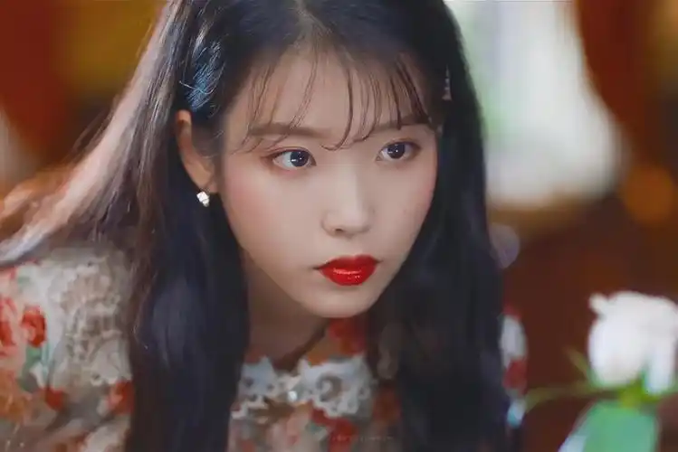 iu - 堆糖,美图壁纸兴趣社区