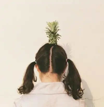 女头 背影 双马尾