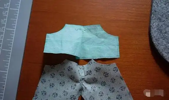 diy背带裤教程给心爱的娃娃做个背带裤