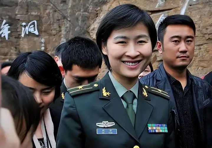 回顾中国首位女航天员刘洋结婚8年未生子飞天前为丈夫留2条遗言