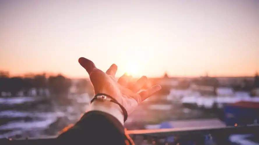 抓不住的阳光壁纸