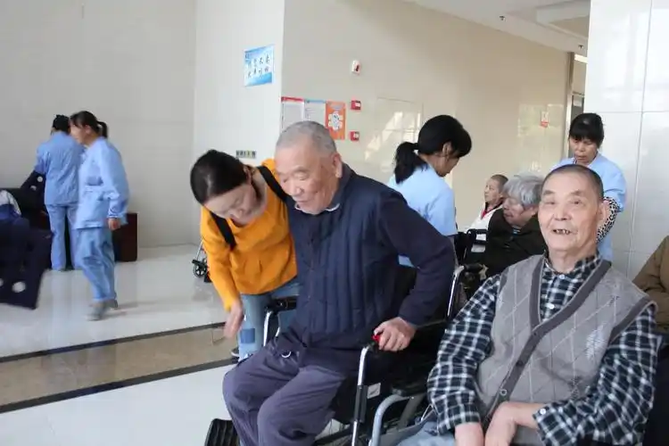 上海慈慧公益慈锡分队重阳孝亲敬老&关爱残疾老人活动—走进惠山区