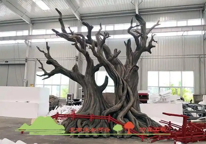 泡沫仿真树制作工艺得到新的提升,表面坚固,不易损坏