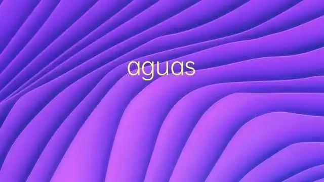 翻译:最终变成一种饱满的淡紫色, 几千英尺深之后,已经变成墨黑色了.