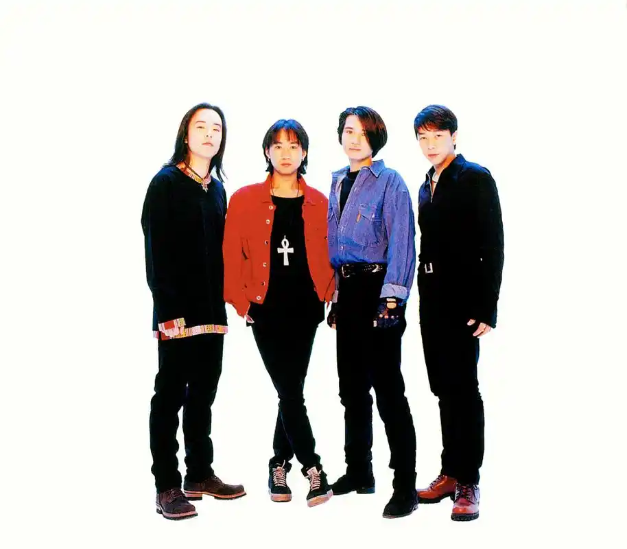 心中的偶像!beyond