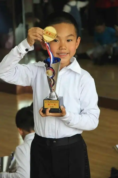 王燕拉丁舞培训学校