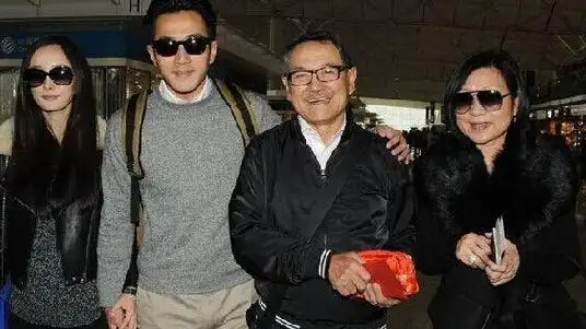 李馥莹个人资料简历 李馥莹老公和儿子是谁(3)