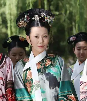 张雅萌"齐妃"造型