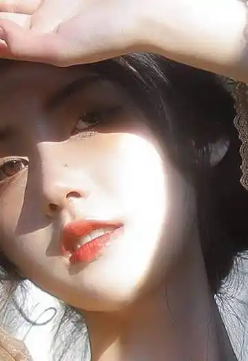 精致迷人的小脸美女高清摄影图片