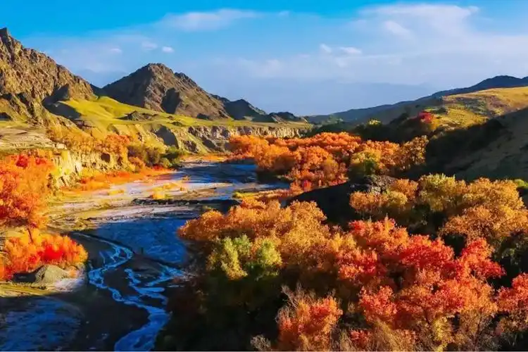 阿克塞哈萨克族原生态旅游景区