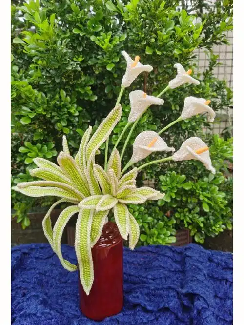 喜欢用钩织品学插花#我的手工日常   #手工  #手工钩针编织  #diy手工