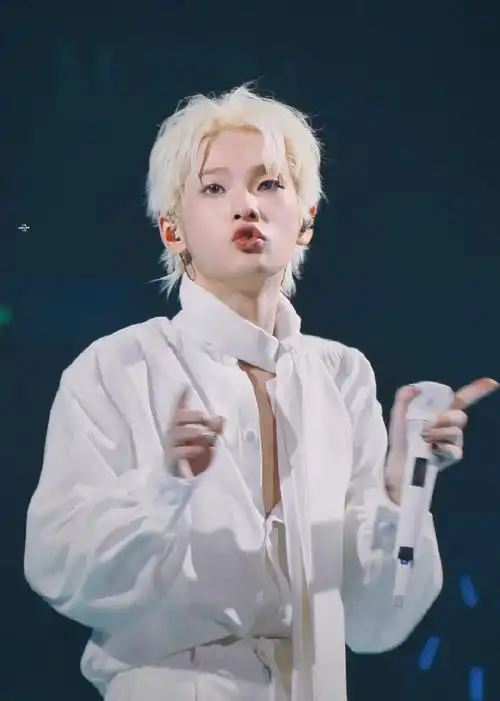 周震南广州演唱会#zzn#周震南love&desire演唱会