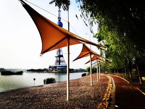 兴致勃勃一一再探龙源湖(二)