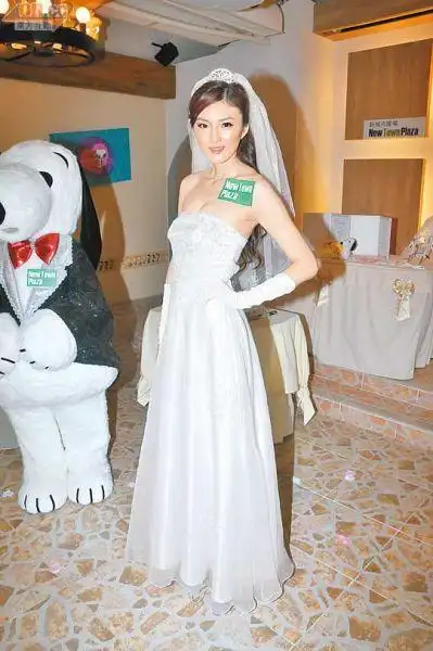 徐靖雯暗指和郑嘉颖恋爱无自由 自曝被富二代追